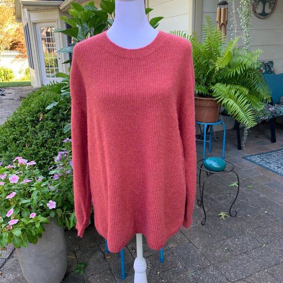 LOFT Knitted Sweater - Picture 2 of 14